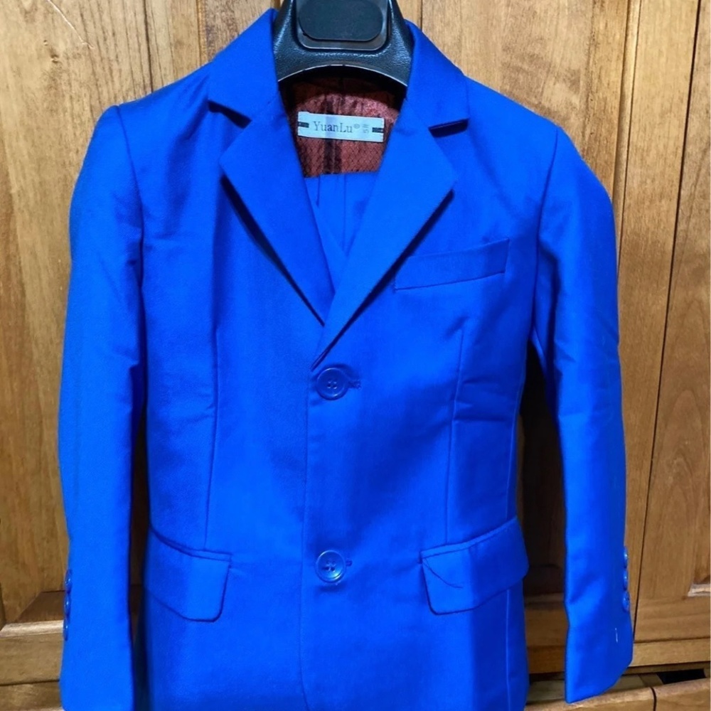 Boys Size 5 Blue Holiday Christmas Suit